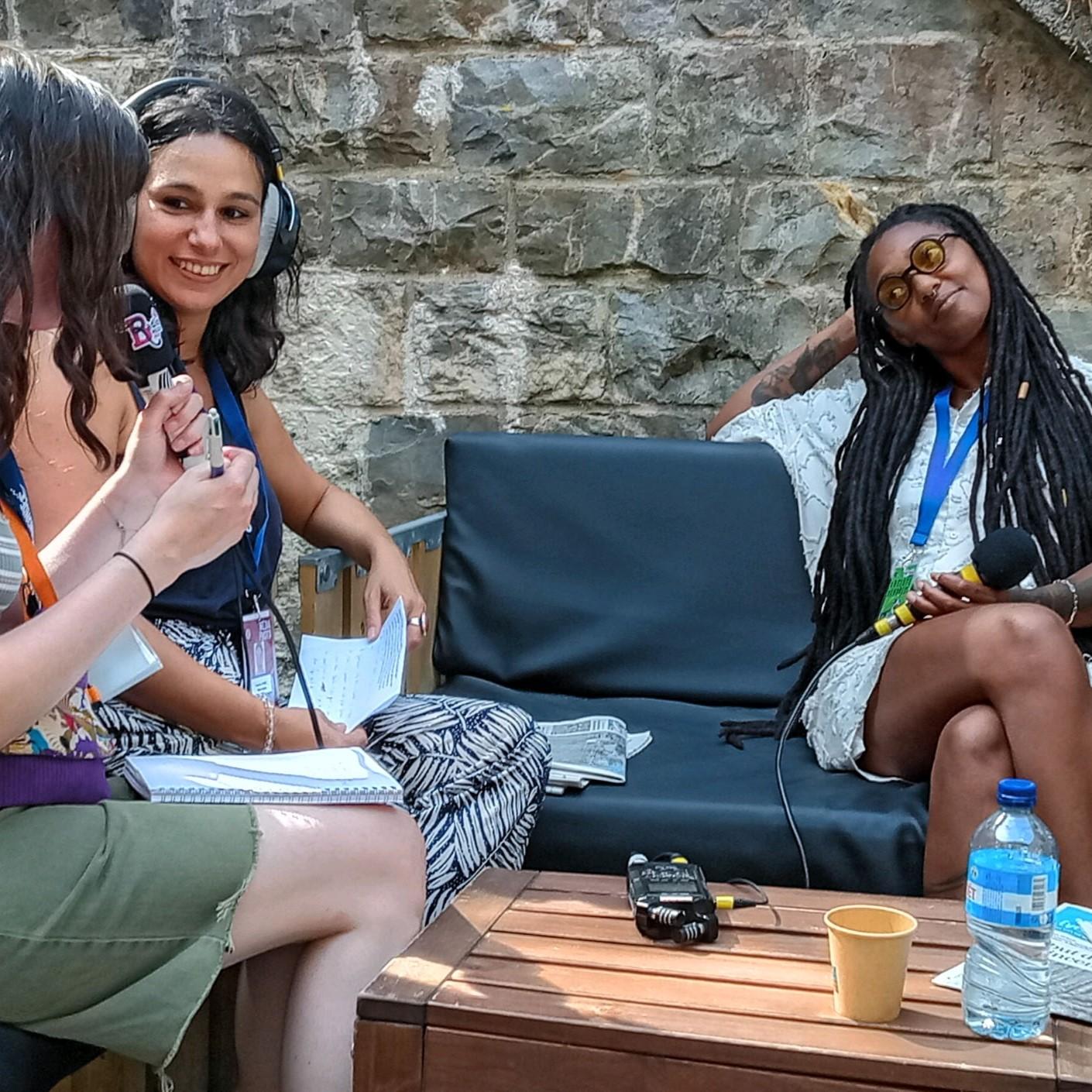 Festival Penn-ar-Bed 2026 (1/2) : gant Amparanaoia ha Bia Ferreira 